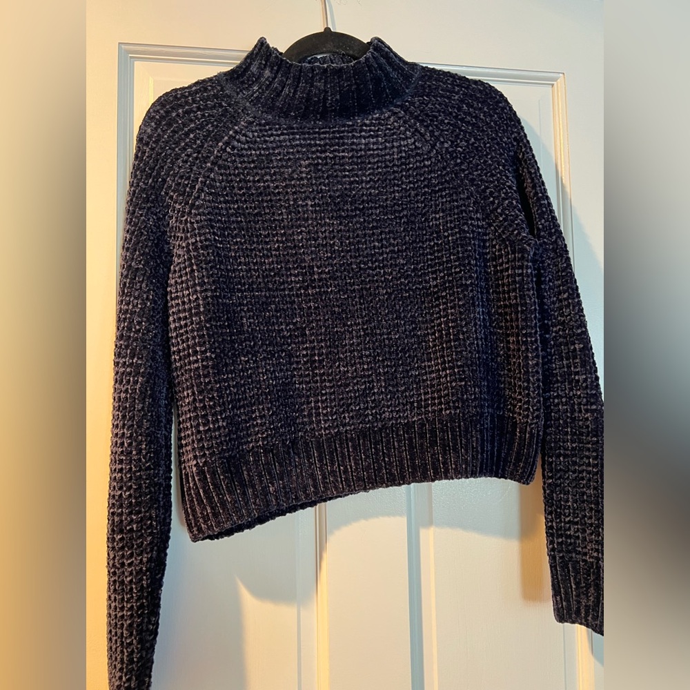 H&m Women's Black Turtleneck Sweater